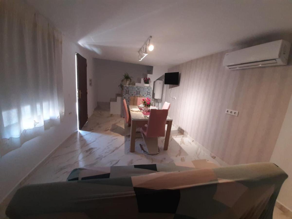 Sweet Home Martos Ngoại thất bức ảnh
